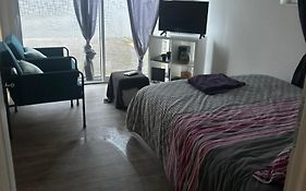 Studio Dans Maison 2 Personnes